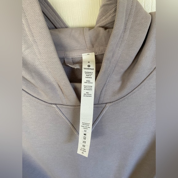 lululemon All Yours Cropped Hoodie - Picture 4 of 4